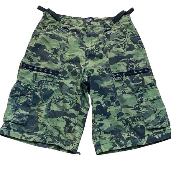 Widow Green Black Camouflage Cargo Shorts Size 1X - Picture 1 of 5